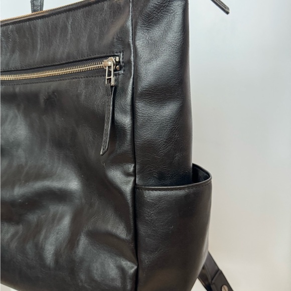 Freshly Picked Minimal Diaper bag backpack - Picture 4 of 12